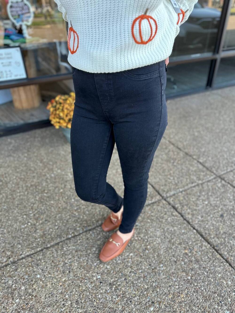 NEW JUDY BLUE high waist pull-on skinny jeans in black